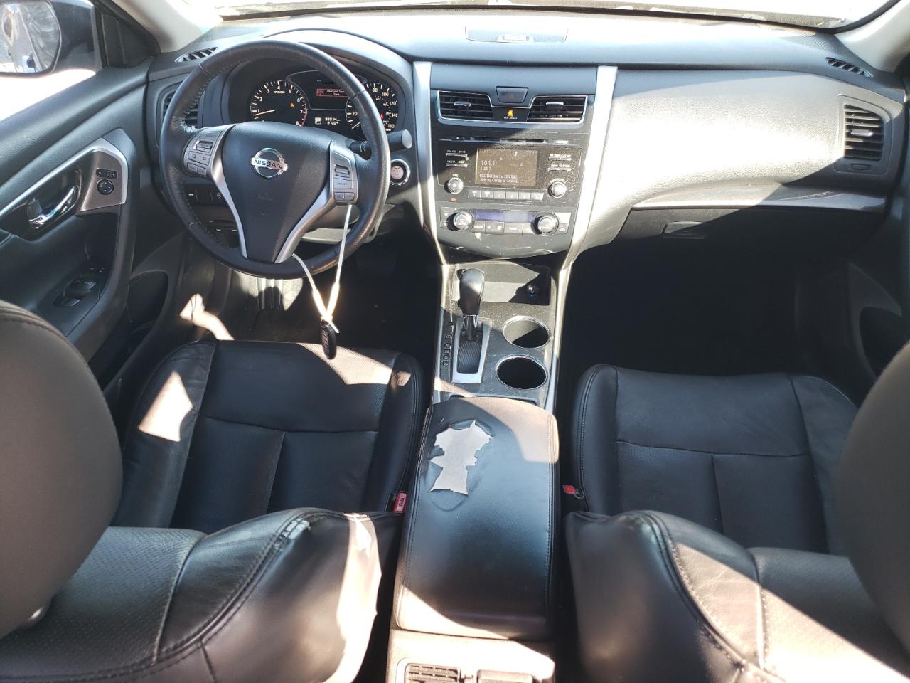 2015 Nissan Altima - Image 8