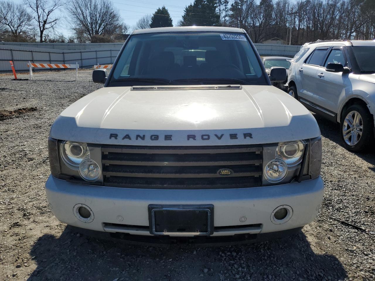 2004 Land Rover Range Rover - Image 5