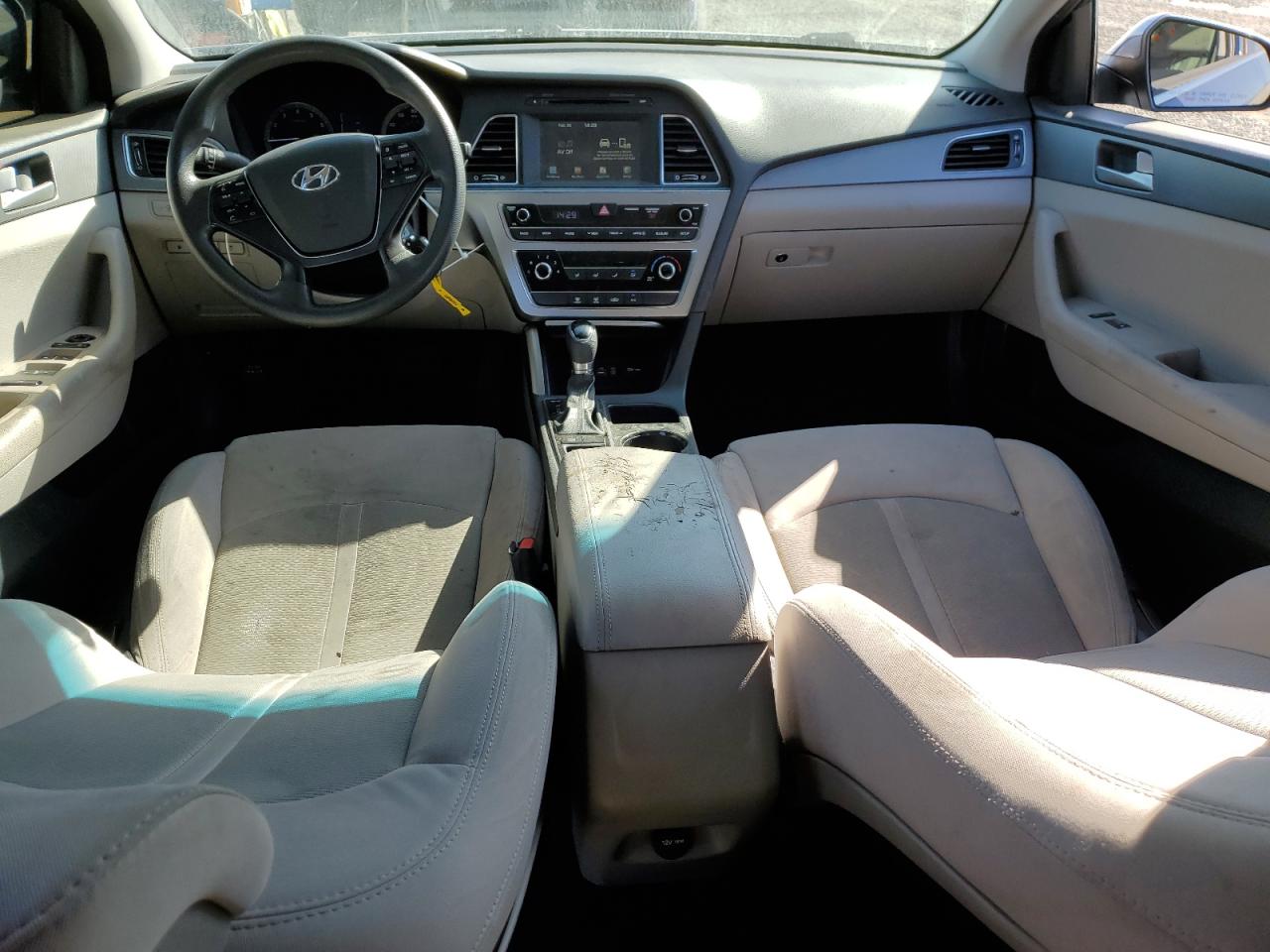 2016 Hyundai Sonata - Image 8