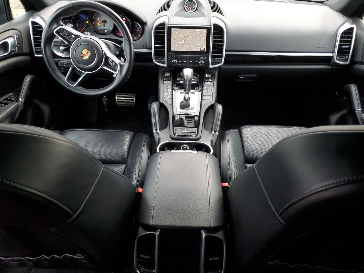 2018 Porsche Cayenne - Image 8