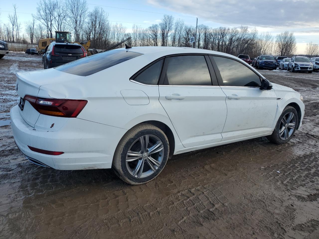 2019 Volkswagen Jetta - Image 3