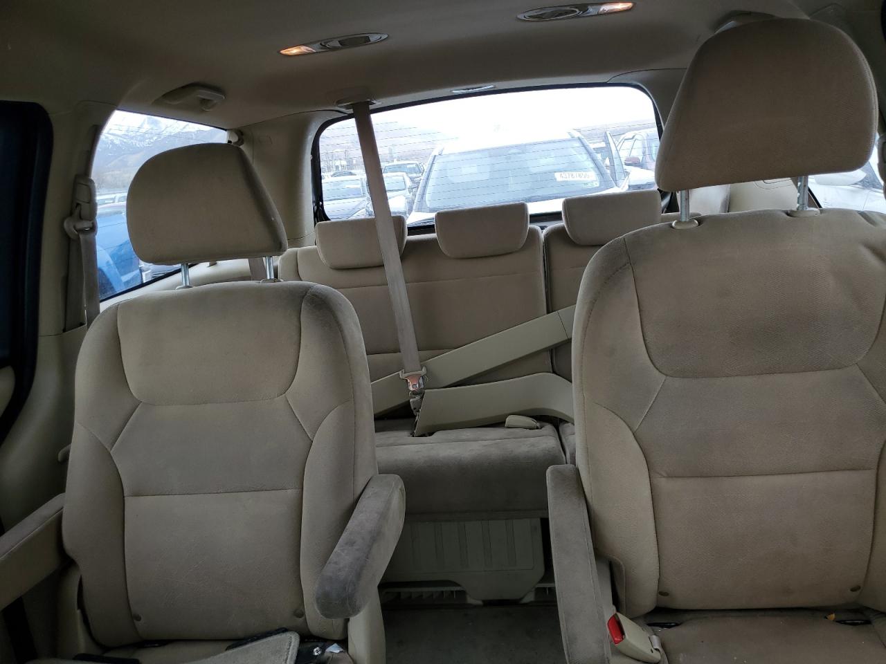 2009 Honda Odyssey - Image 10