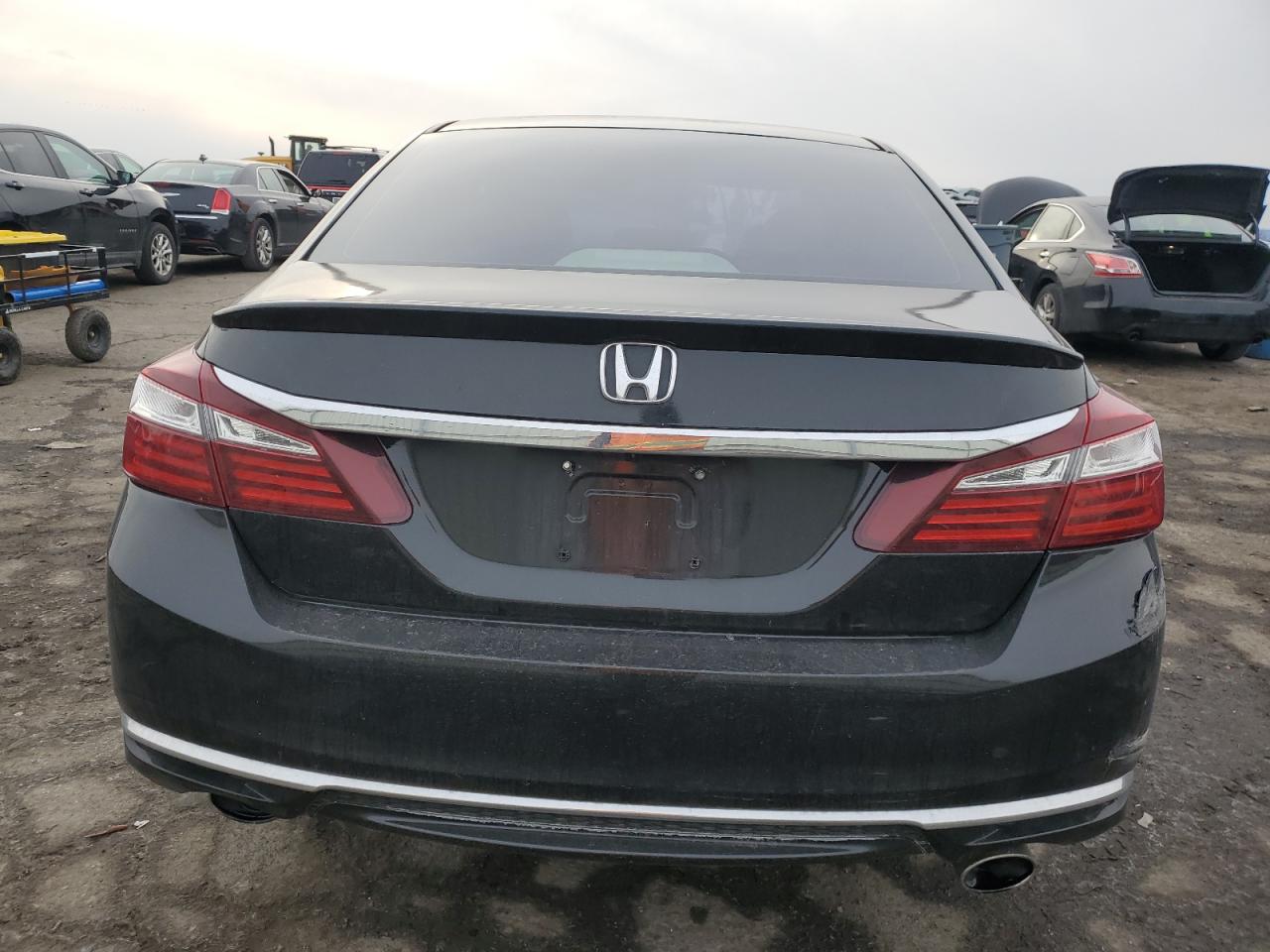 2017 Honda Accord - Image 6
