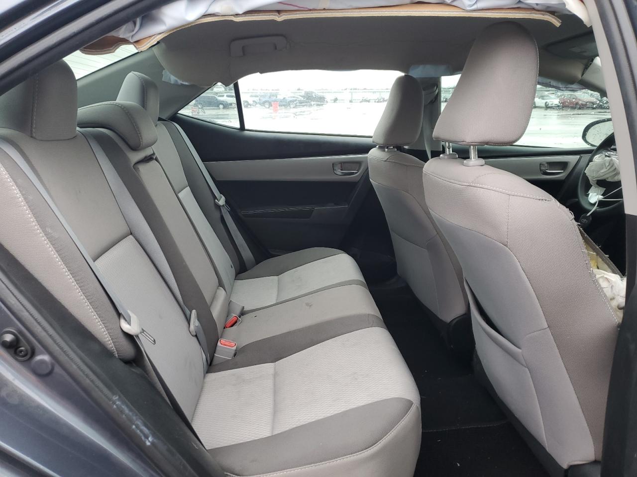 2017 Toyota Corolla - Image 10