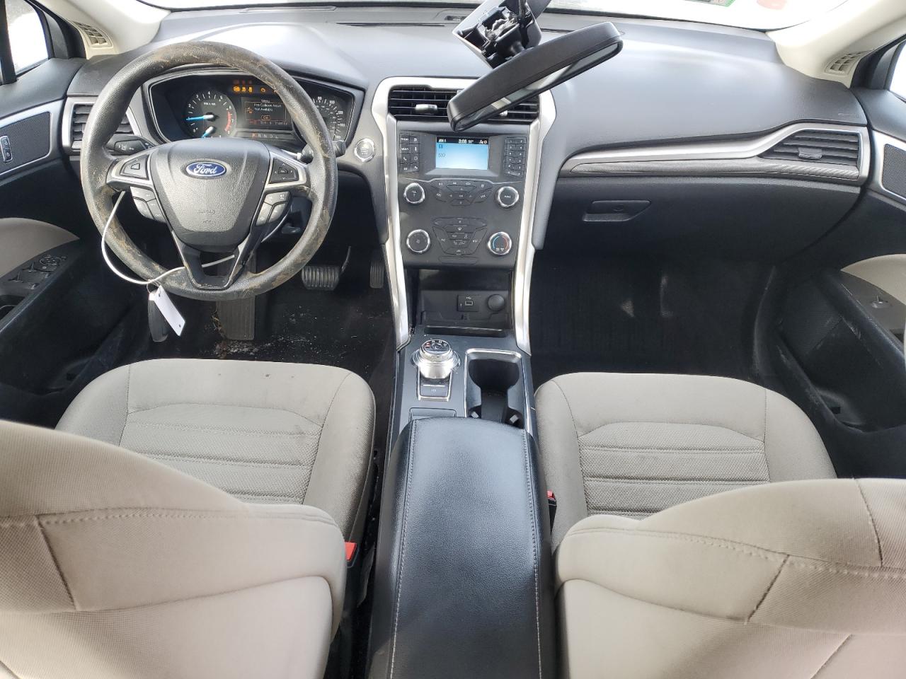 2020 Ford Fusion - Image 8