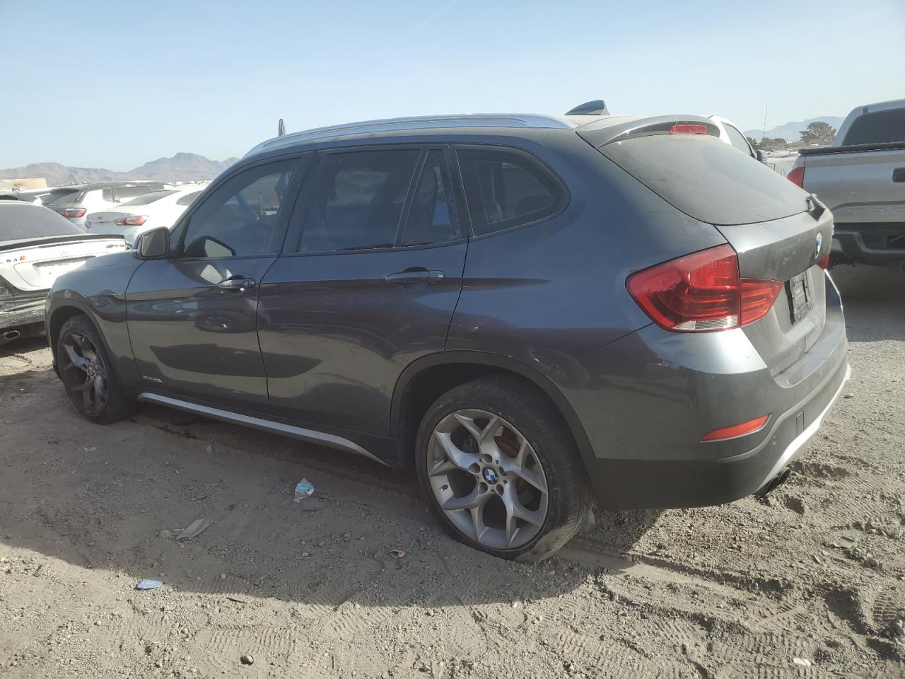 2014 BMW X1 - Image 2