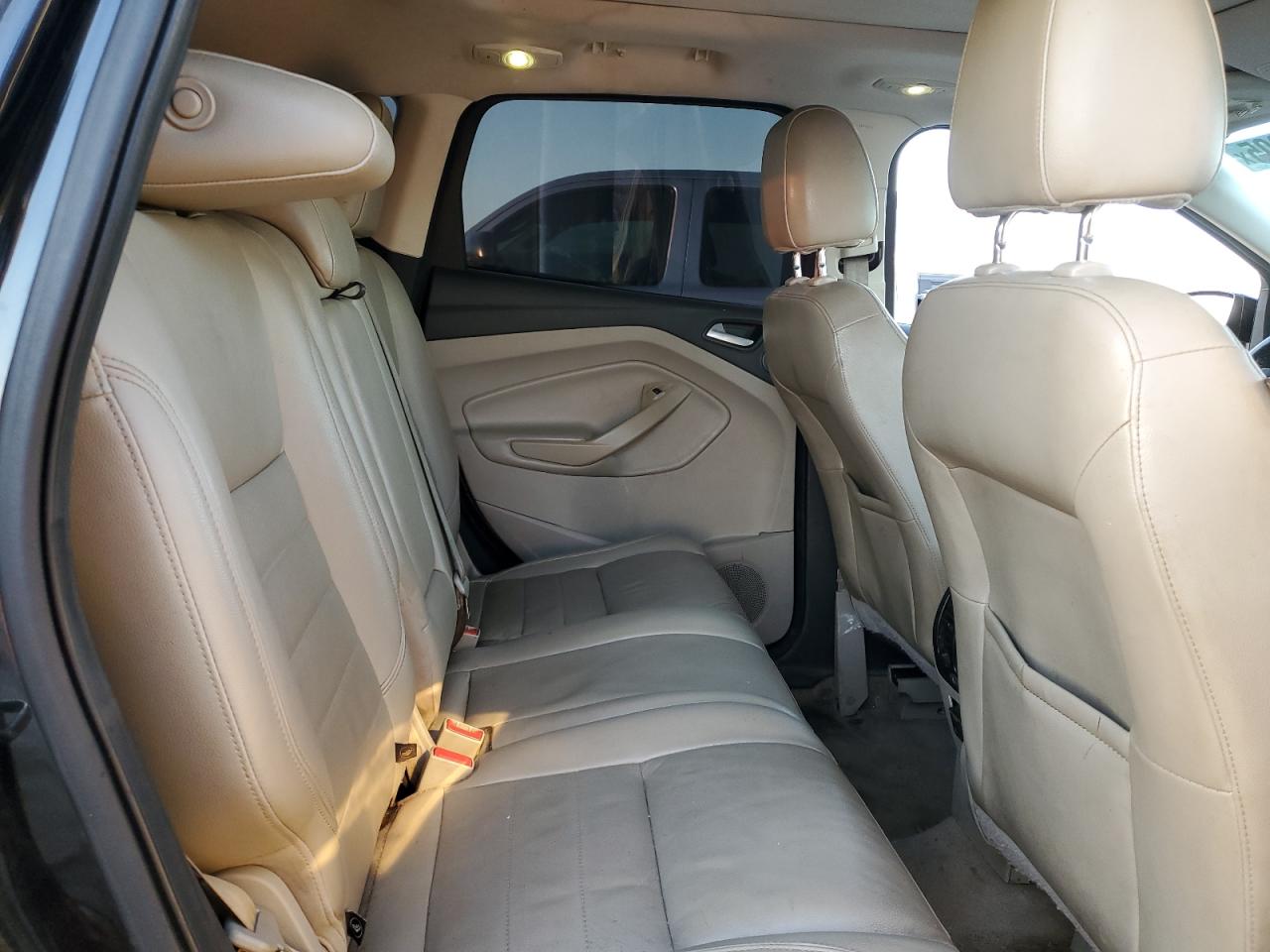2014 Ford Escape - Image 11