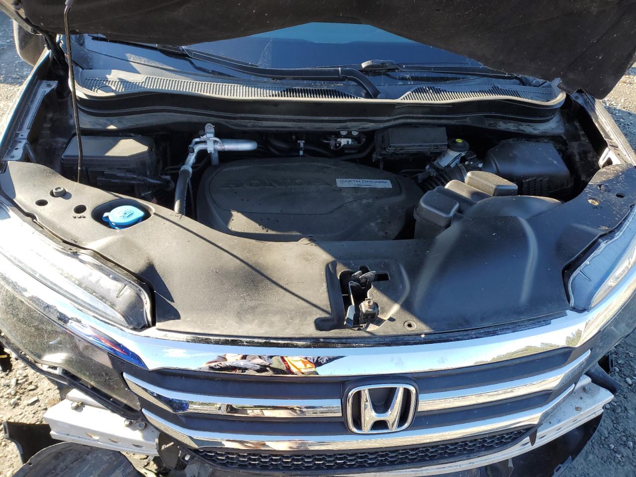 2018 Honda Pilot - Image 12