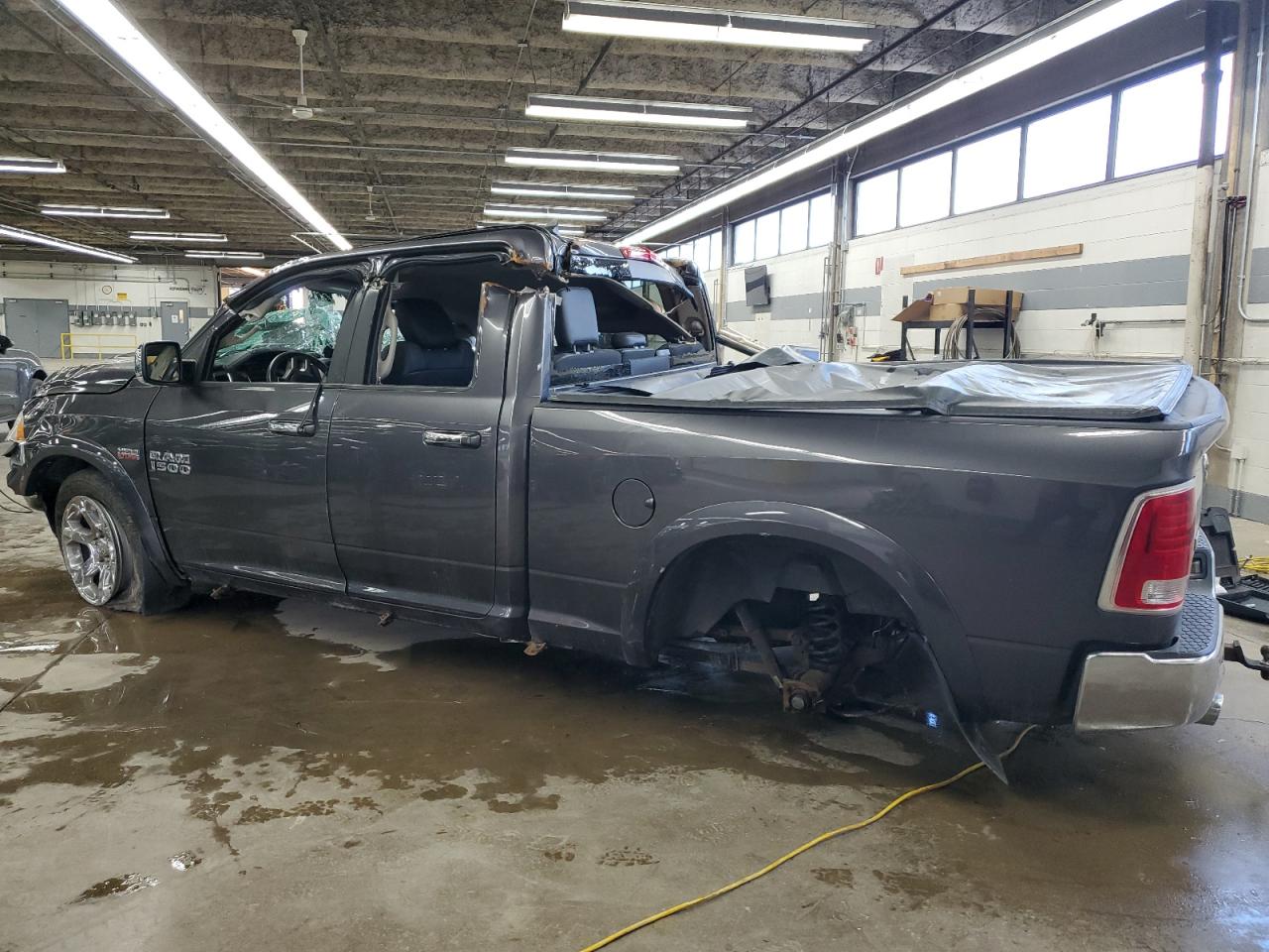 2014 RAM 1500 - Image 2