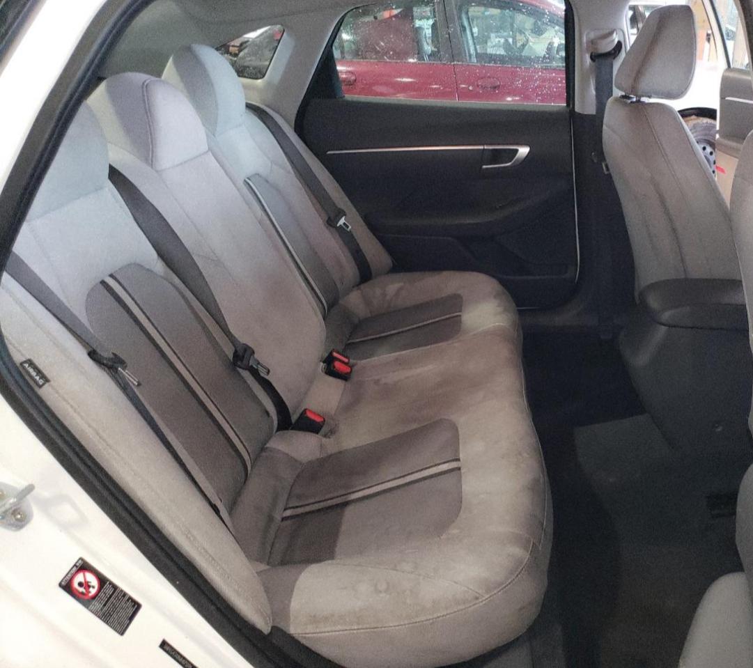 2021 Hyundai Sonata - Image 10