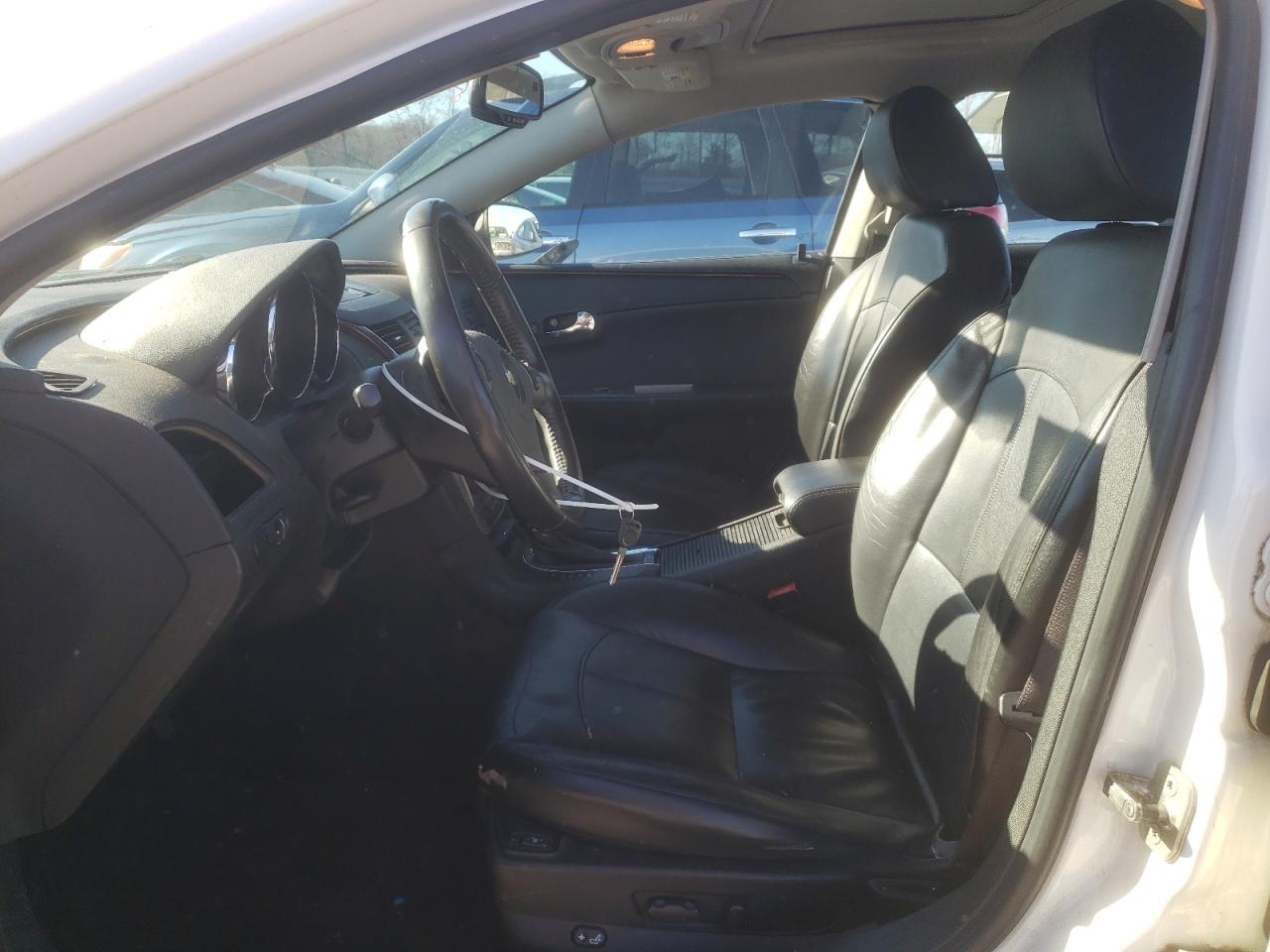 2010 Chevrolet Malibu - Image 7