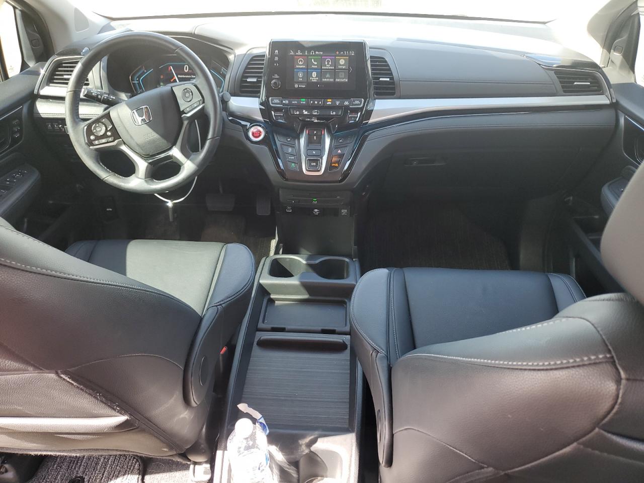 2022 Honda Odyssey - Image 8