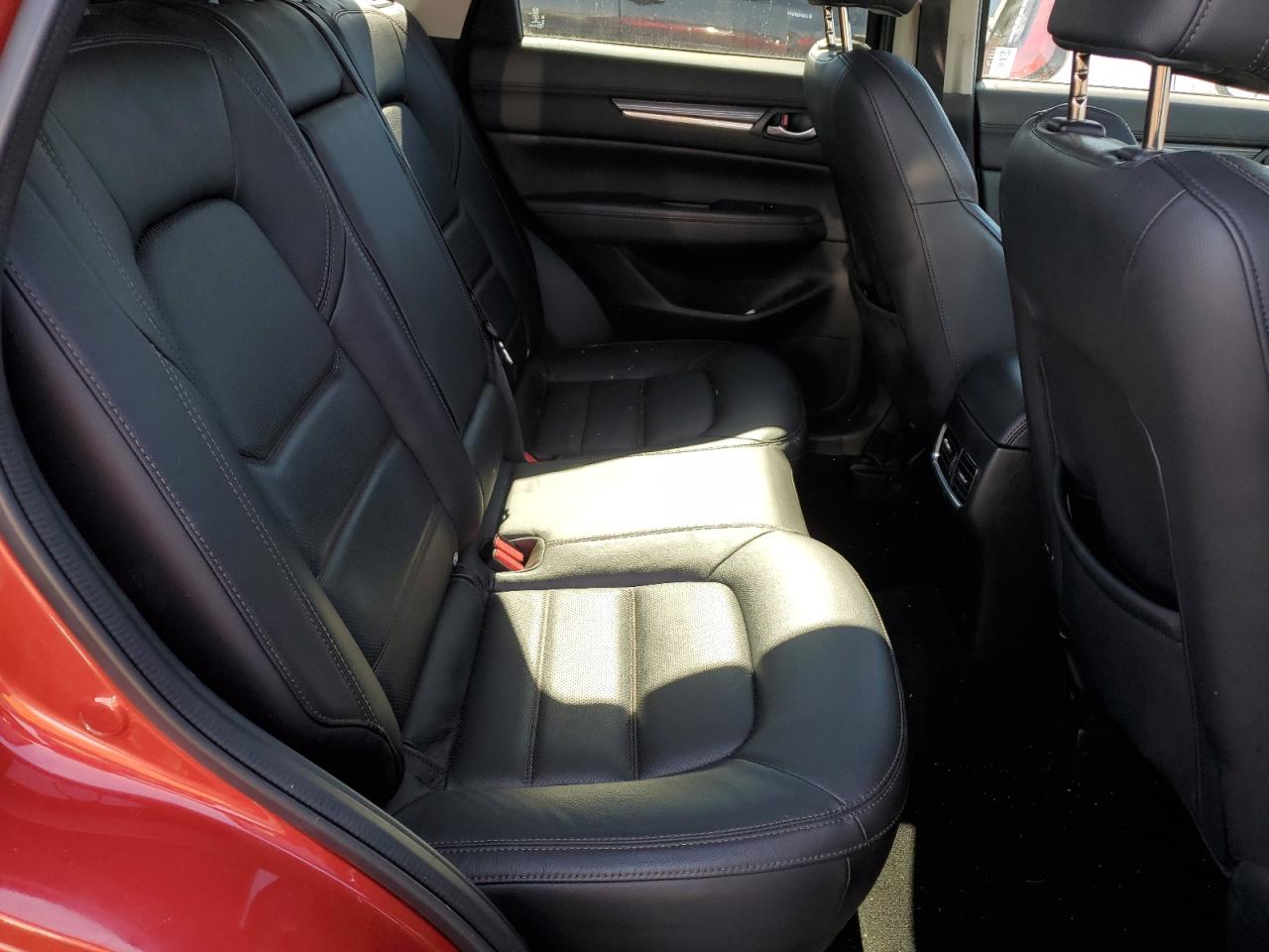 2017 Mazda CX-5 - Image 11