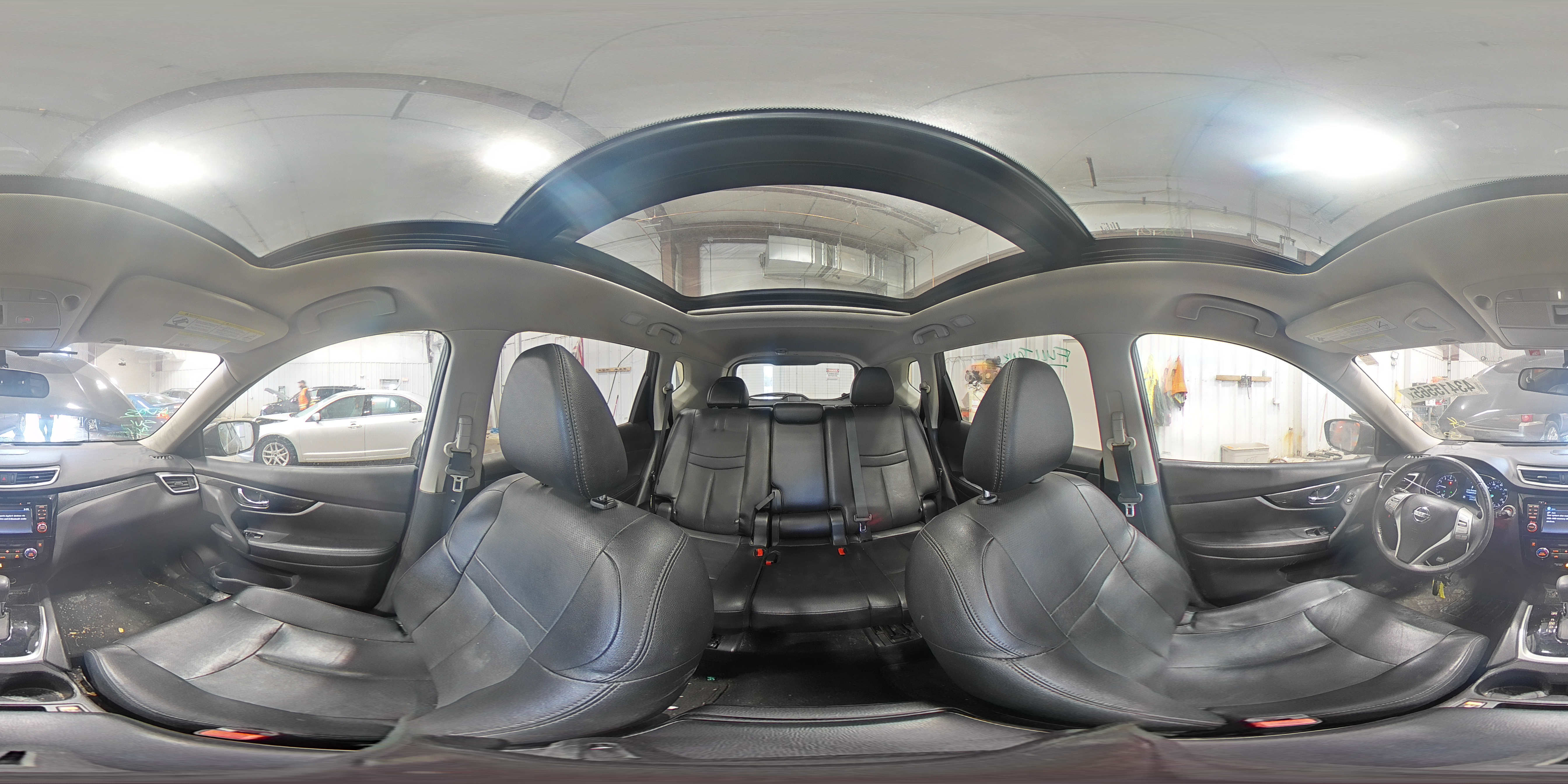 2016 Nissan Rogue - Image 15