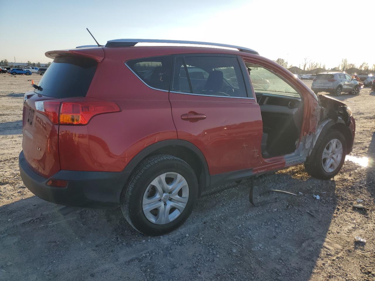 2015 Toyota RAV 4 - Image 3