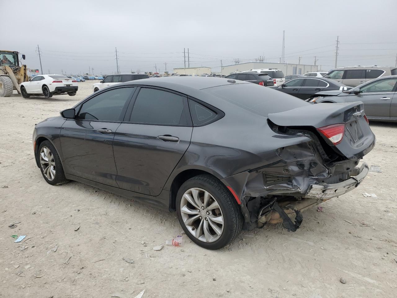 2015 Chrysler 200 - Image 2