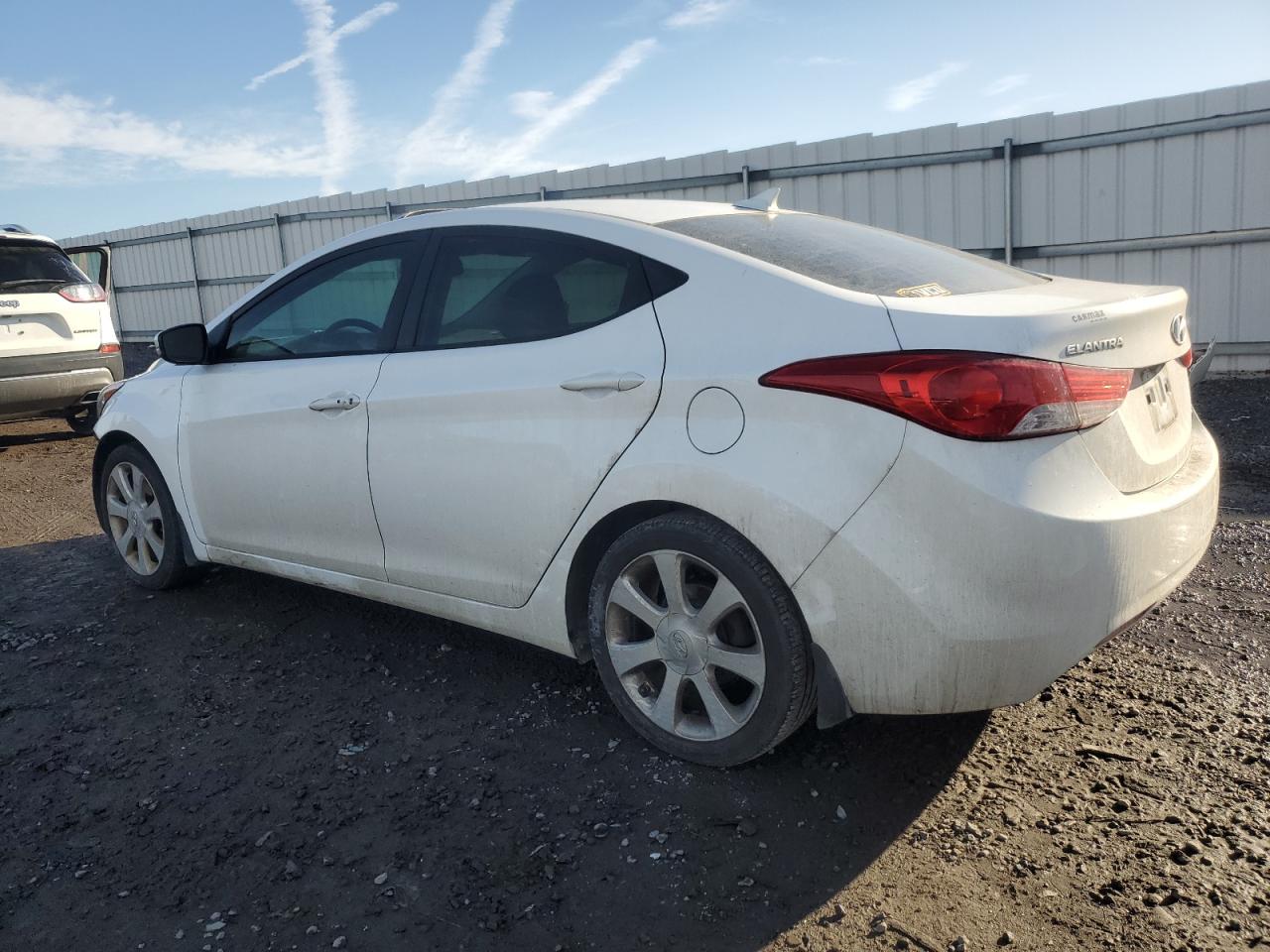 2013 Hyundai Elantra - Image 2