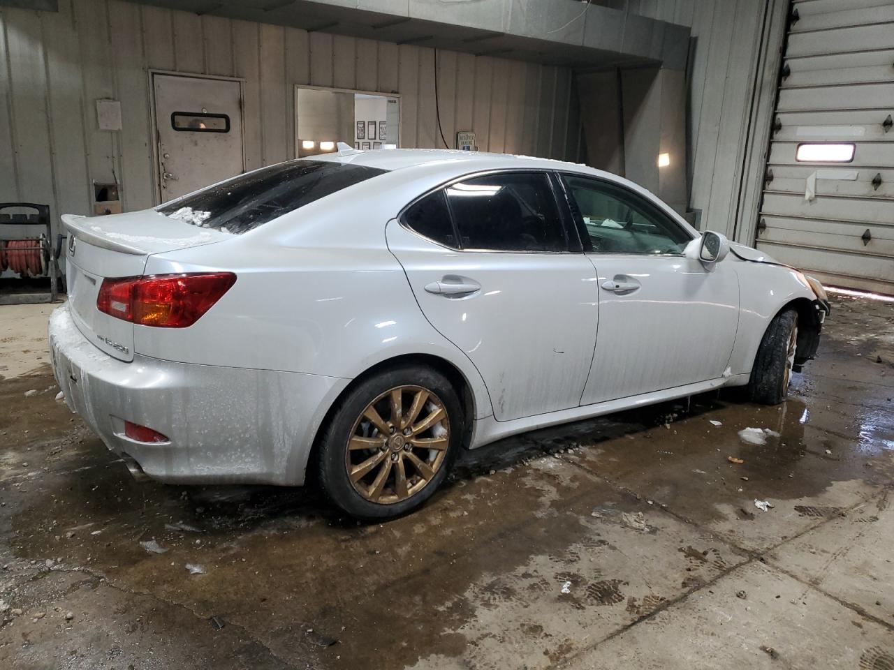 2007 Lexus IS - Image 3