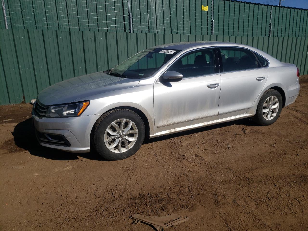 2016 Volkswagen Passat - Image 1