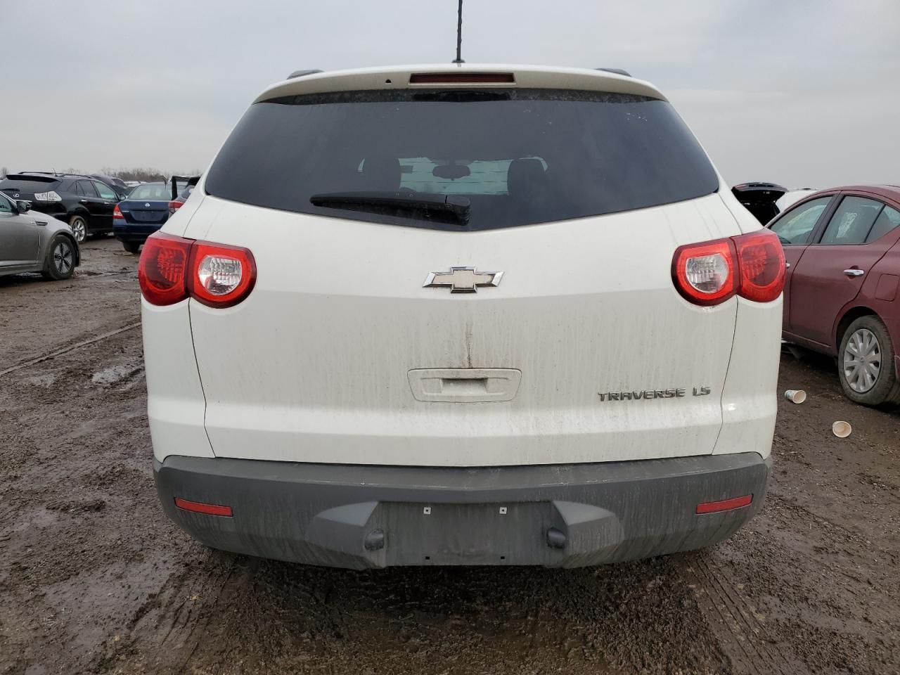 2012 Chevrolet Traverse - Image 6