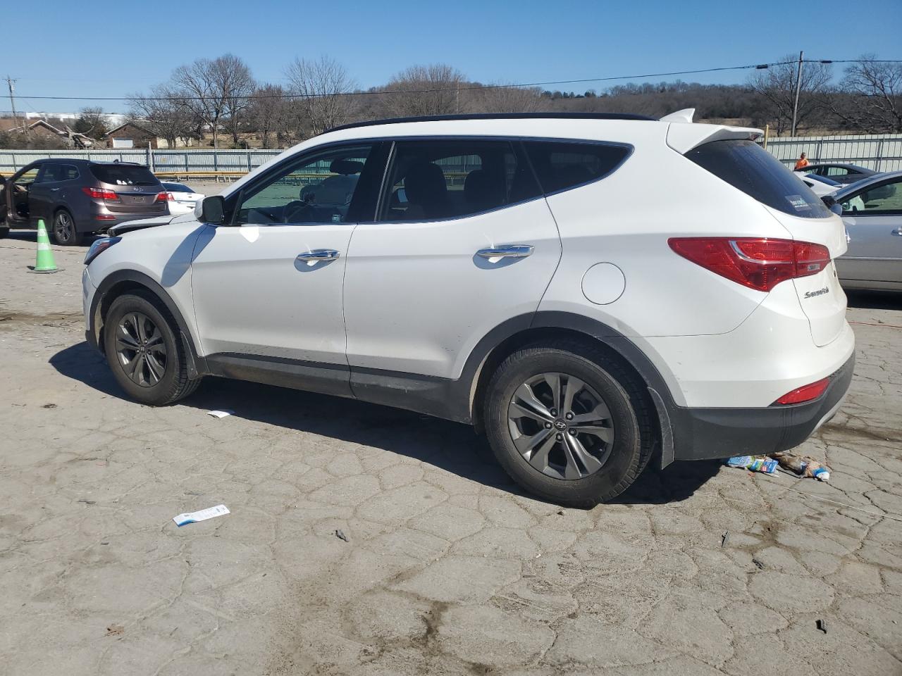 2013 Hyundai Santa Fe - Image 2