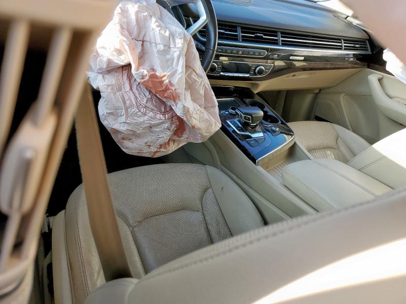  AUDI Q7 2018 Белый