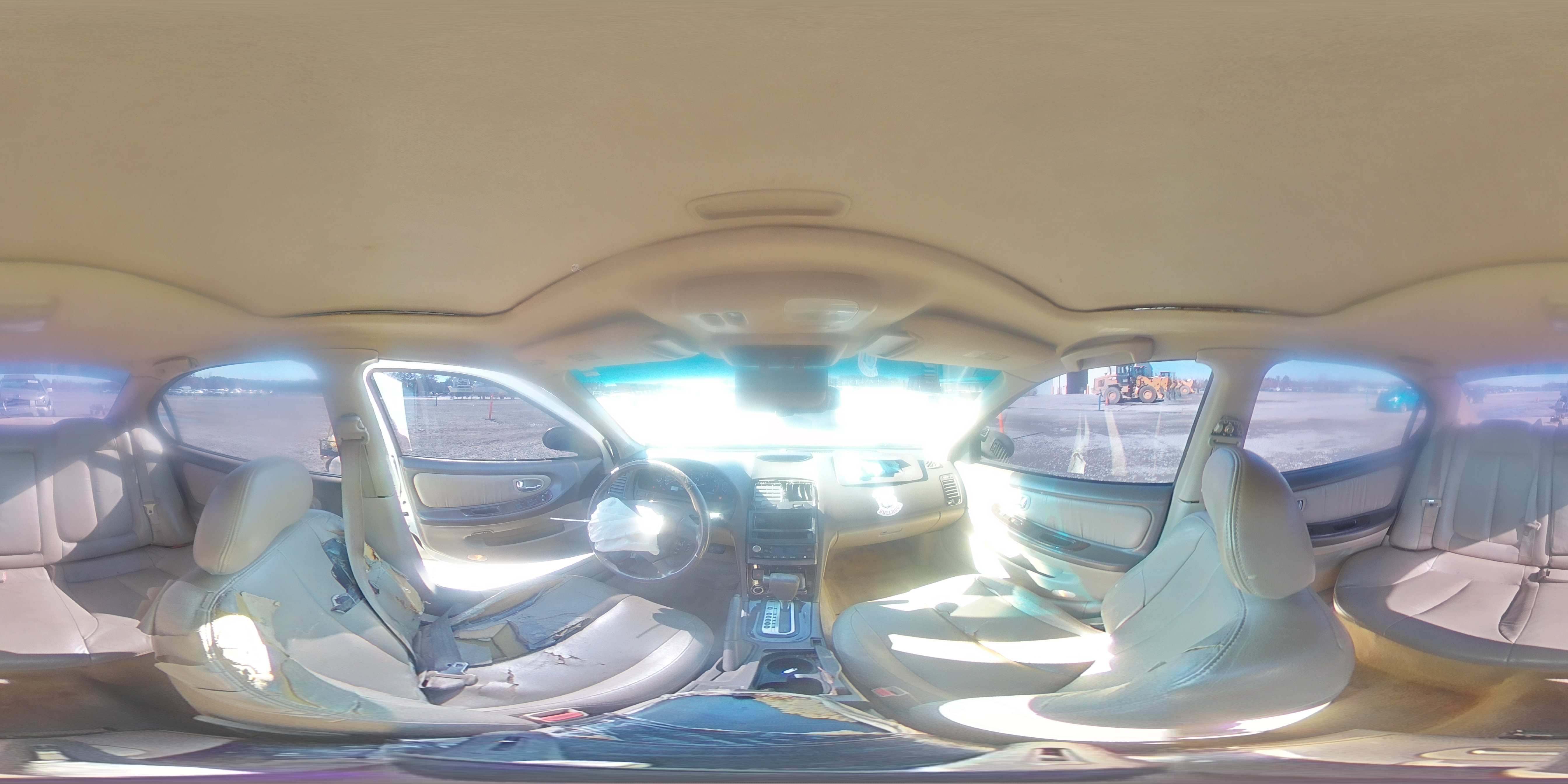 2000 Nissan Maxima - Image 13
