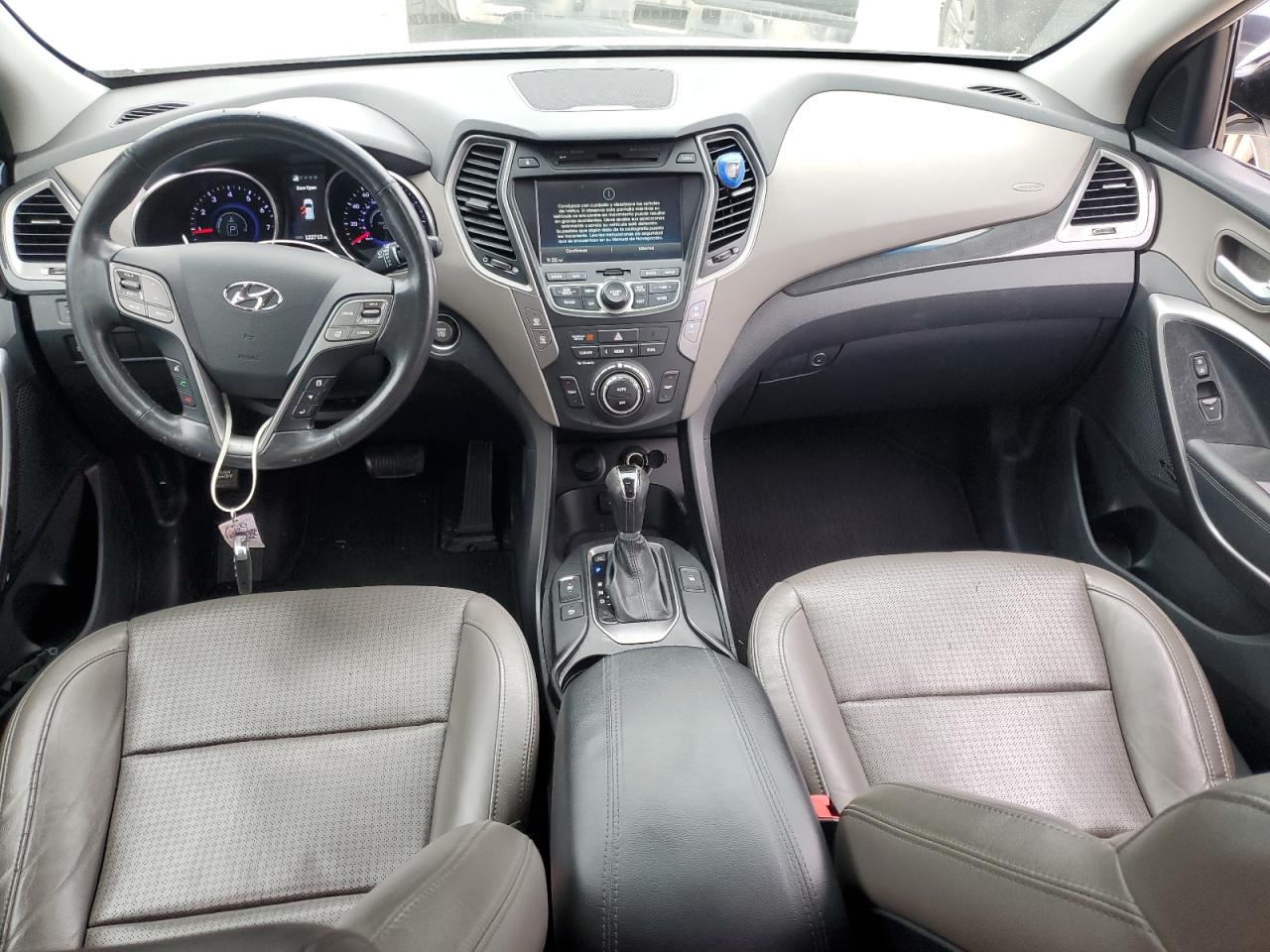 2014 Hyundai Santa Fe - Image 8