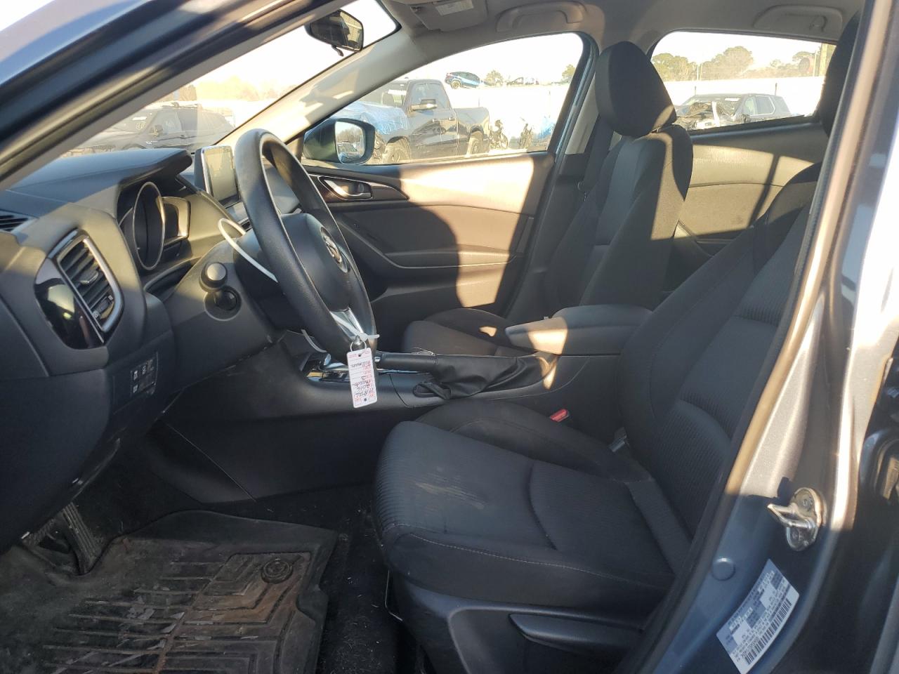 2016 Mazda 3 - Image 7