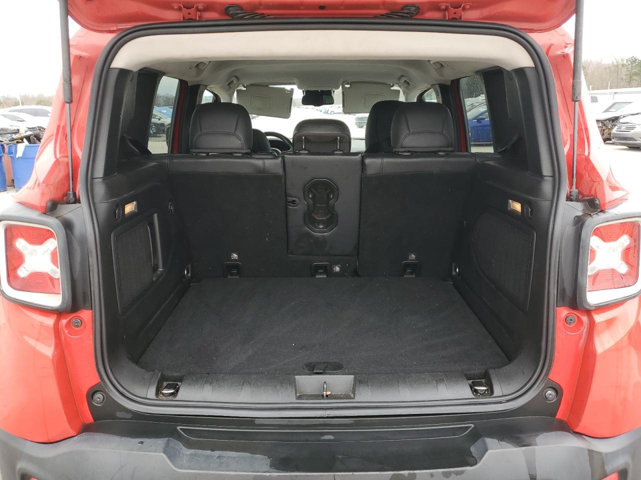 2015 Jeep Renegade - Image 6
