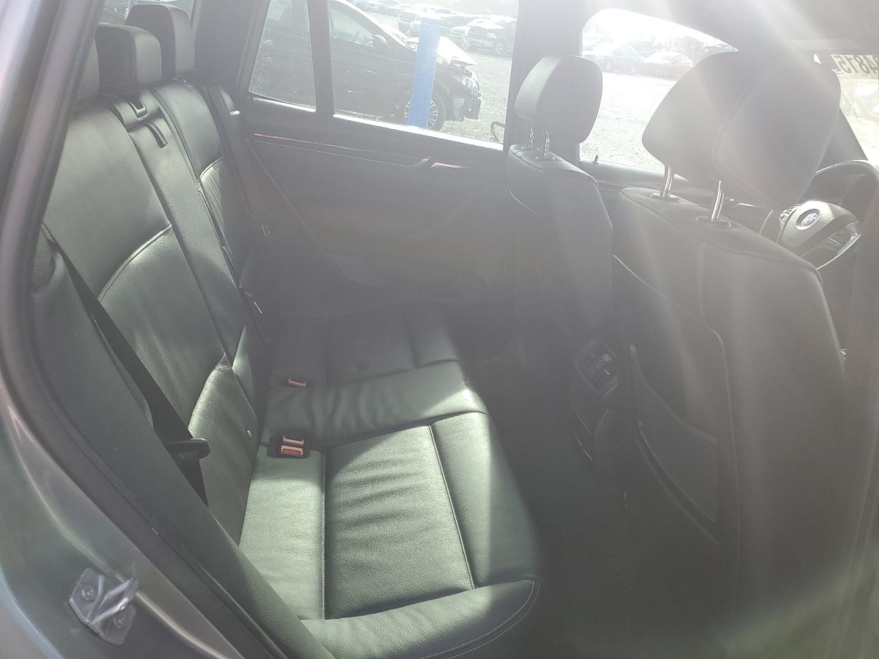 2016 BMW X3 - Image 10