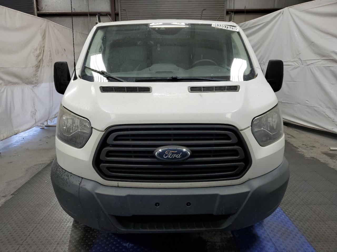 2017 Ford Transit - Image 5