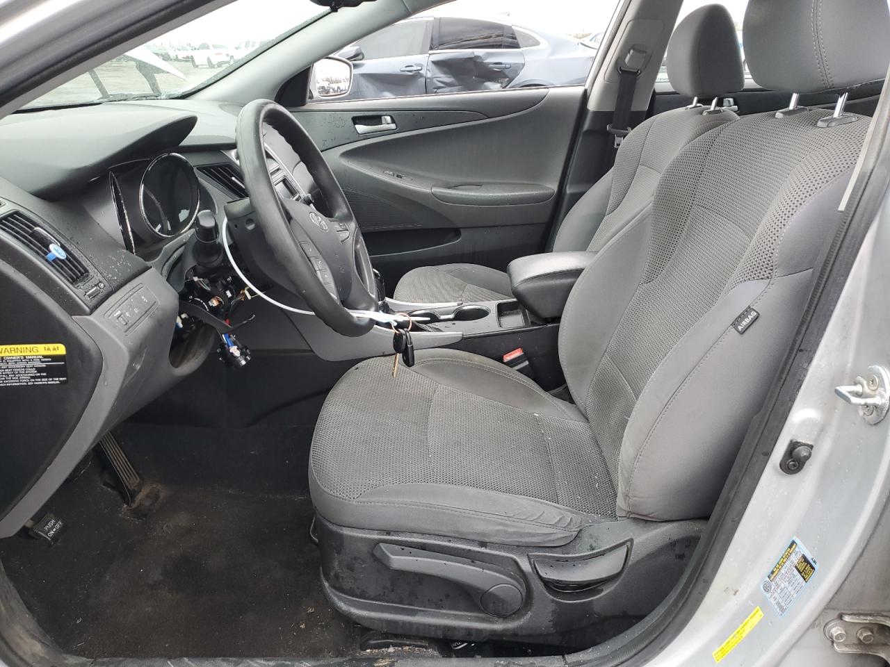 2014 Hyundai Sonata - Image 7