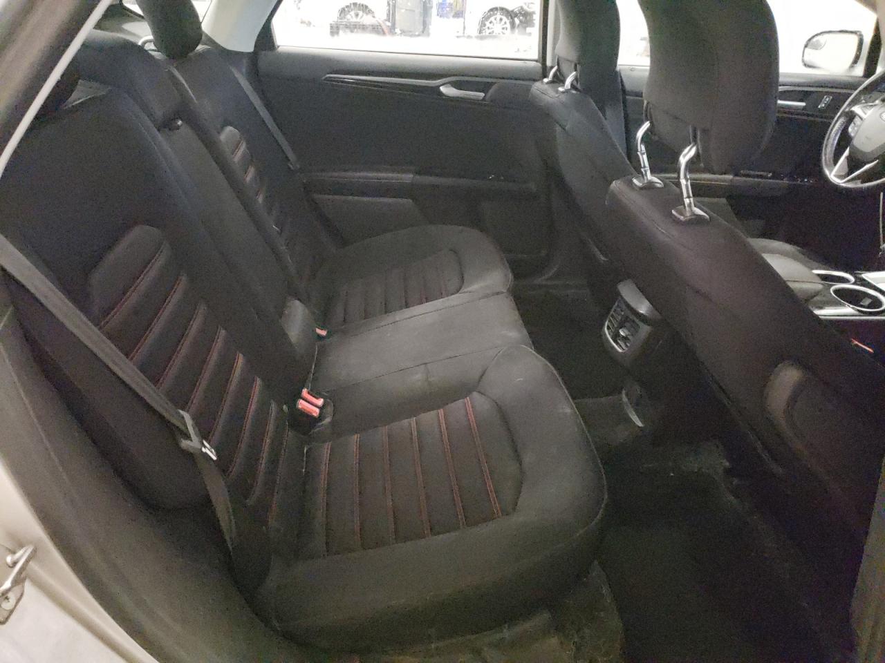 2013 Ford Fusion - Image 10