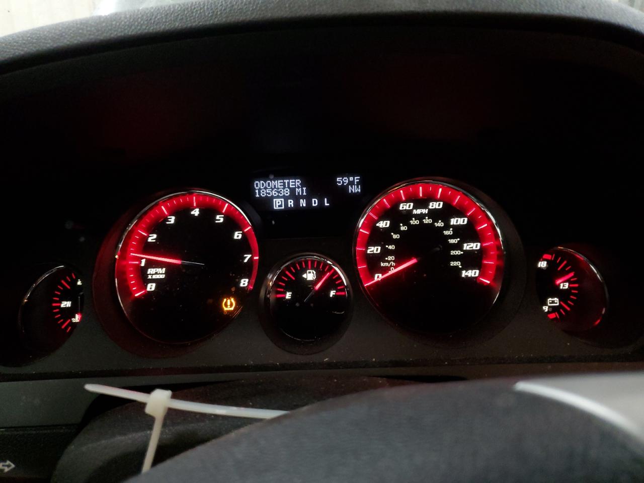 2011 GMC Acadia - Image 9