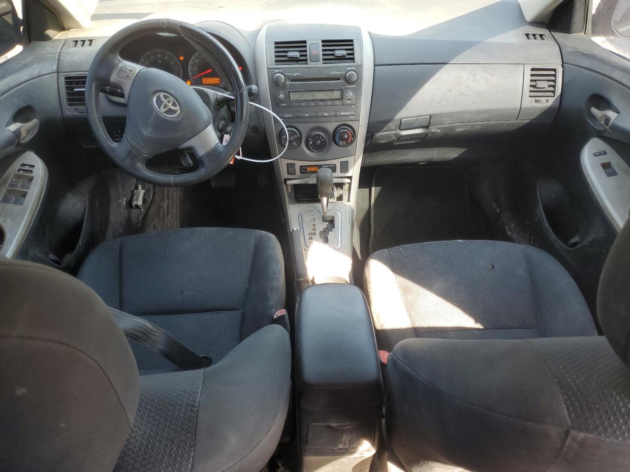 2010 Toyota Corolla - Image 8