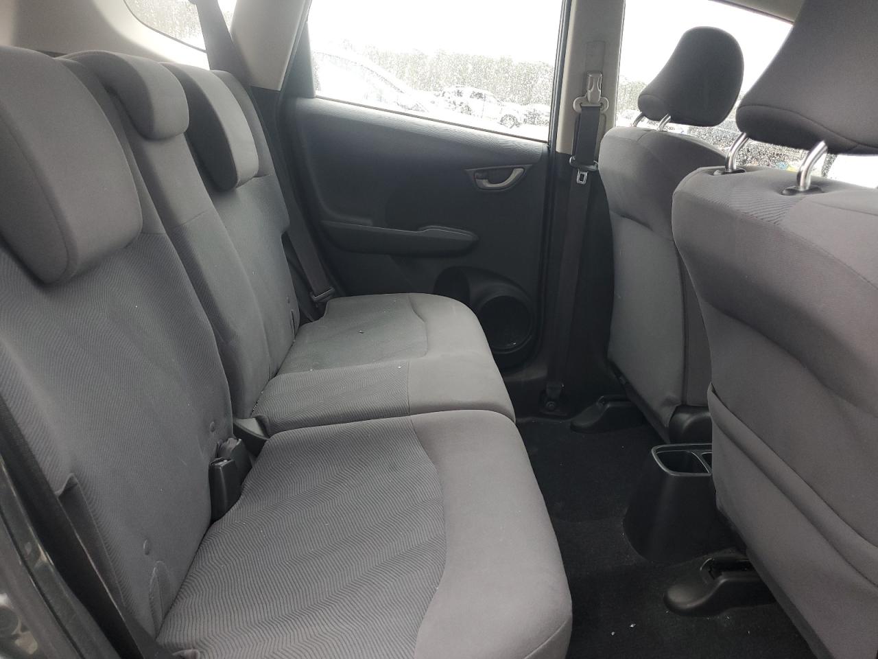 2012 Honda Fit - Image 10