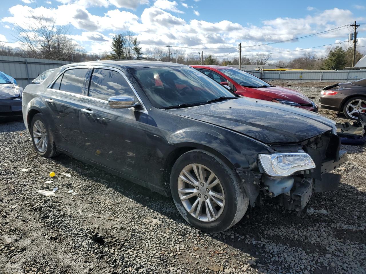 2016 Chrysler 300 - Image 4