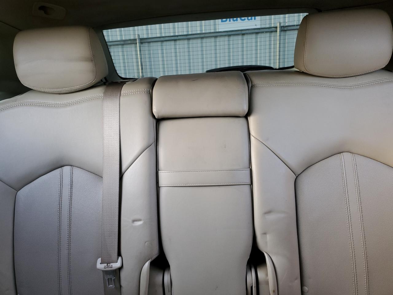 2012 Cadillac SRX - Image 10