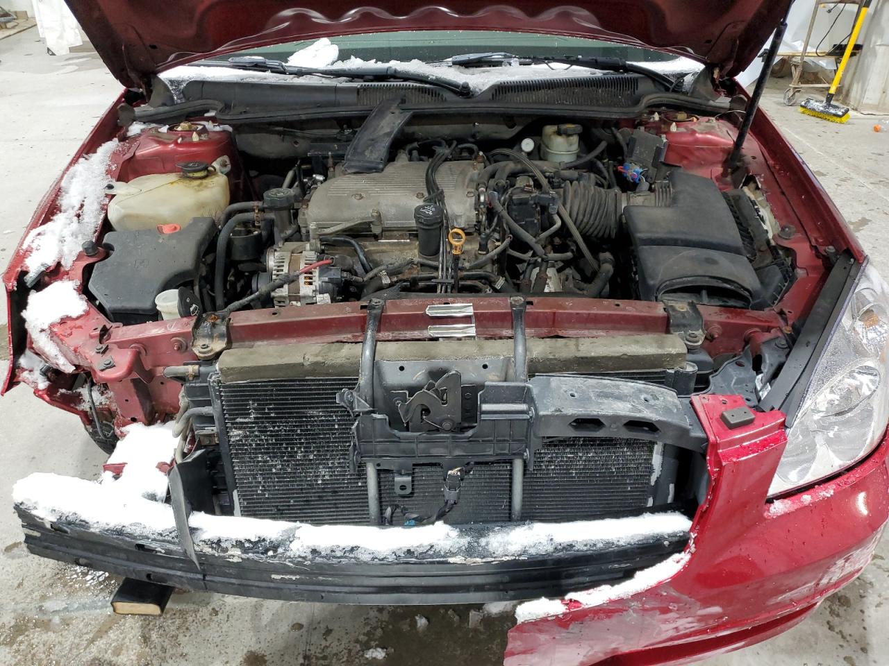 2011 Buick Lucerne - Image 11