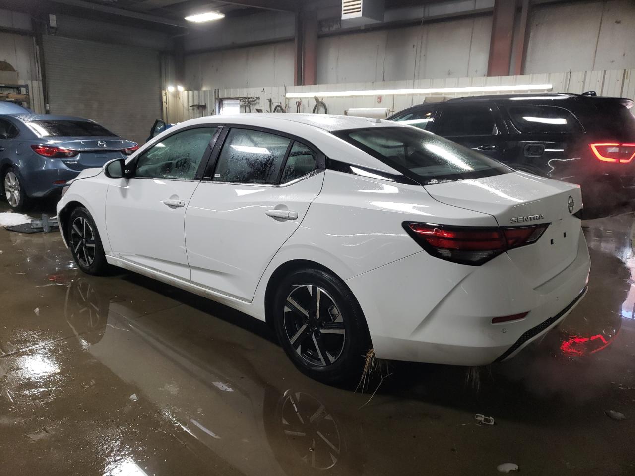 2024 Nissan Sentra - Image 2
