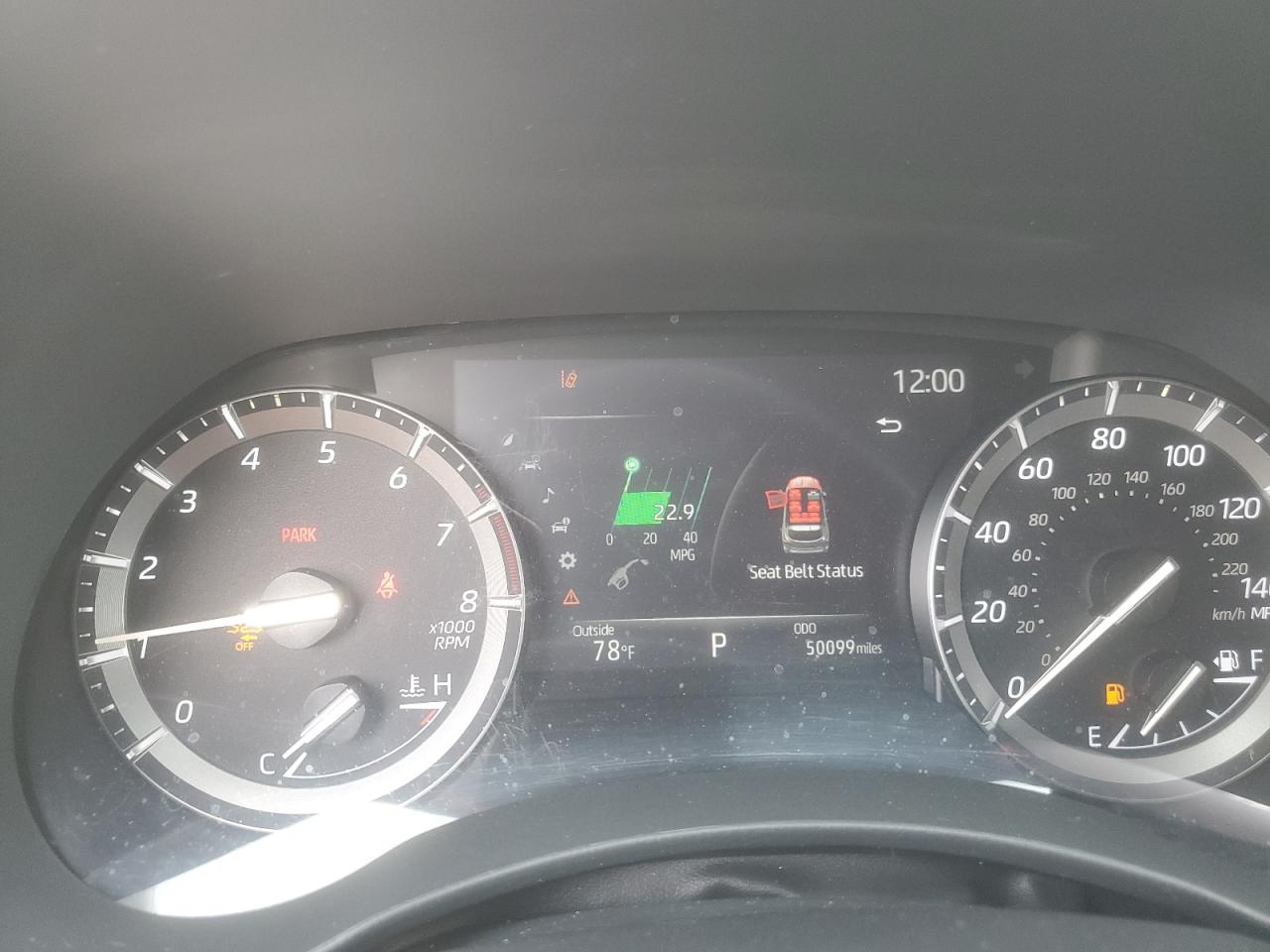 2021 Toyota Highlander - Image 9