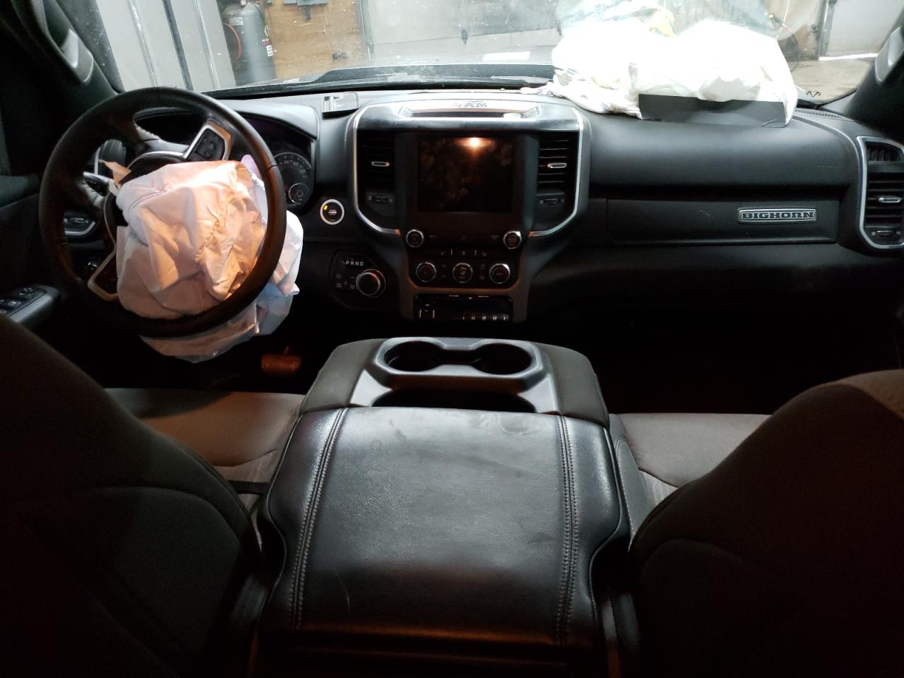 2021 RAM 1500 - Image 8