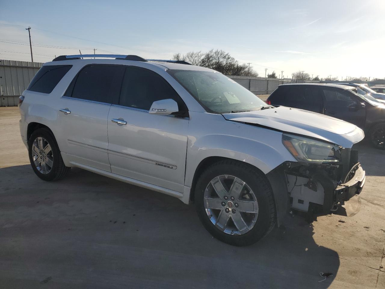 2016 GMC Acadia - Image 4