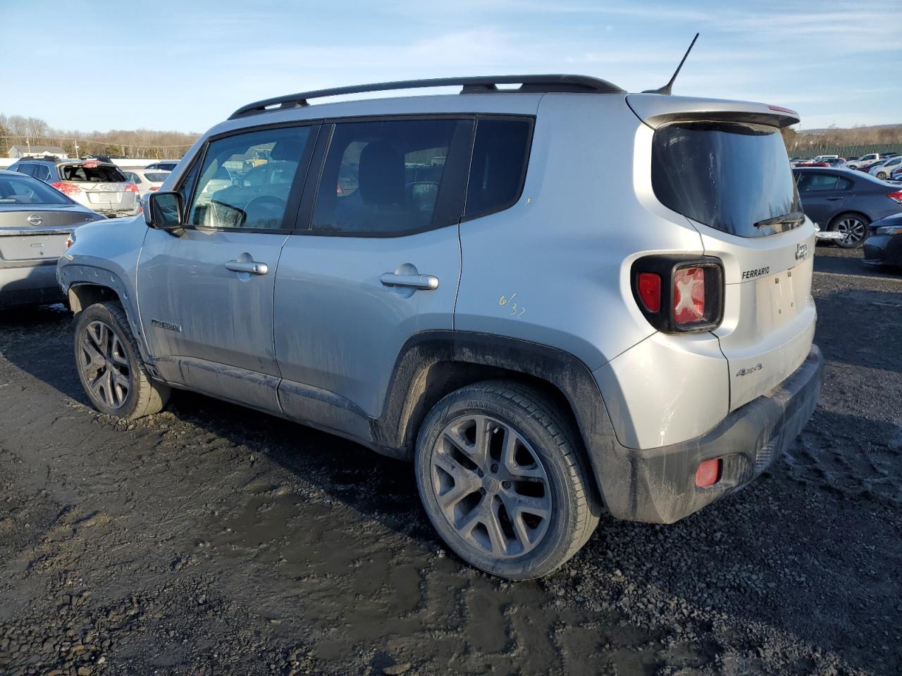 2015 Jeep Renegade - Image 2