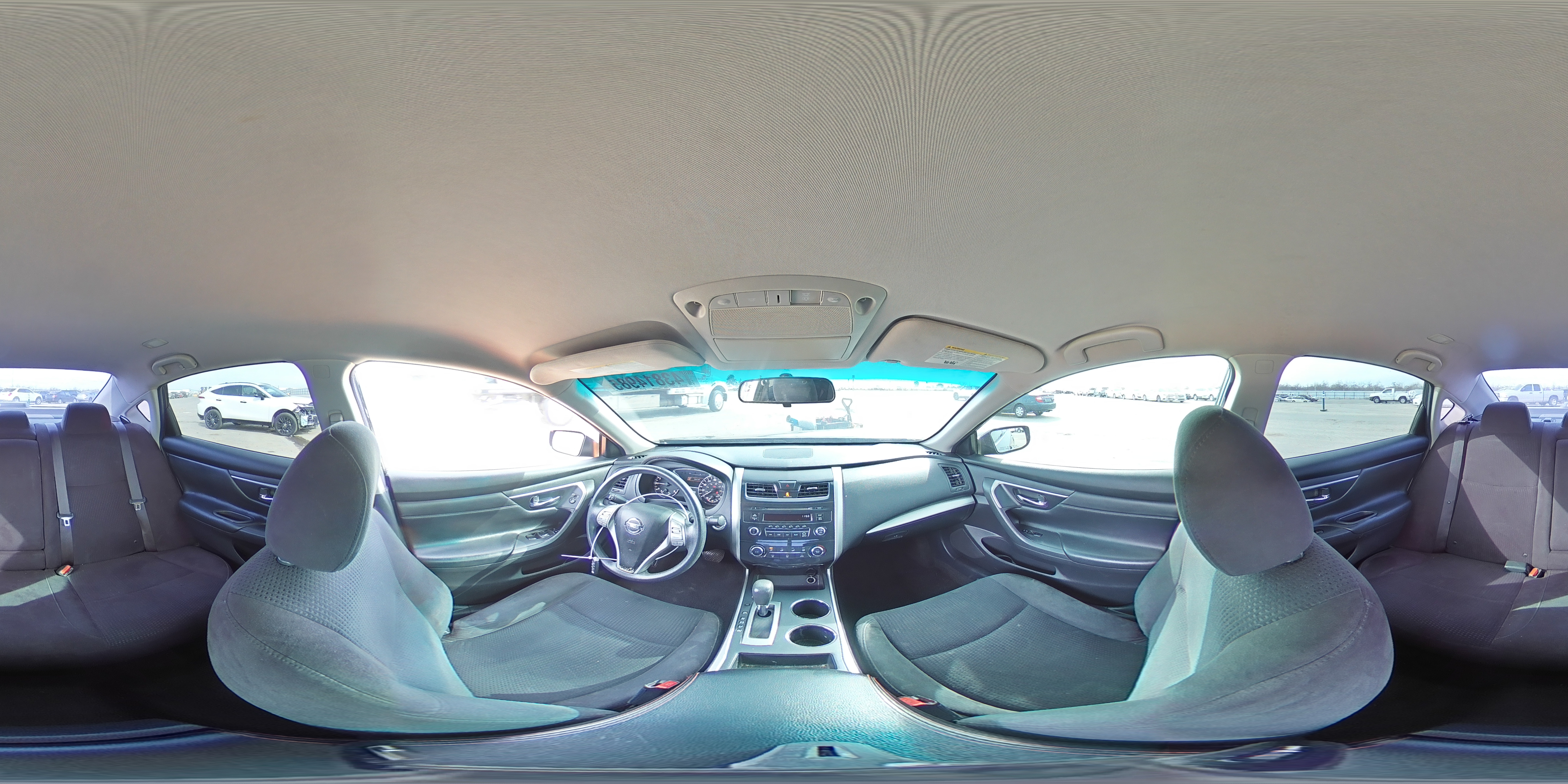 2015 Nissan Altima - Image 13