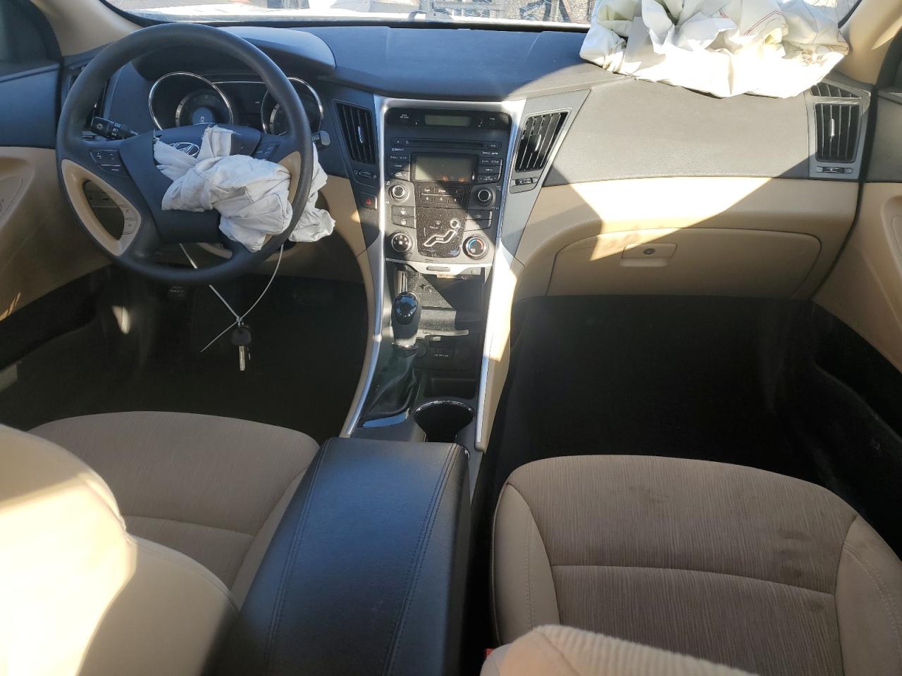 2013 Hyundai Sonata - Image 8