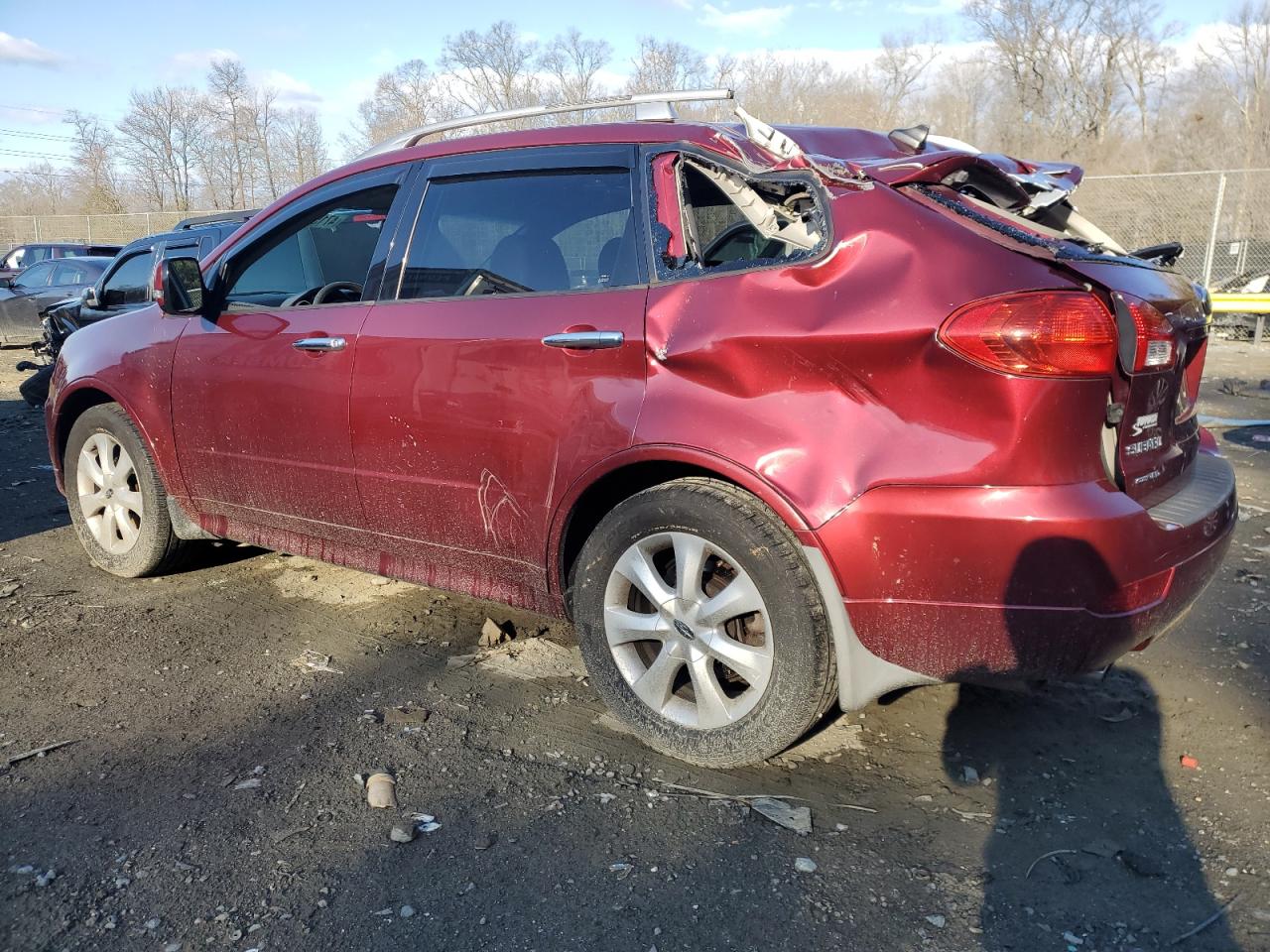 2011 Subaru Tribeca - Image 2