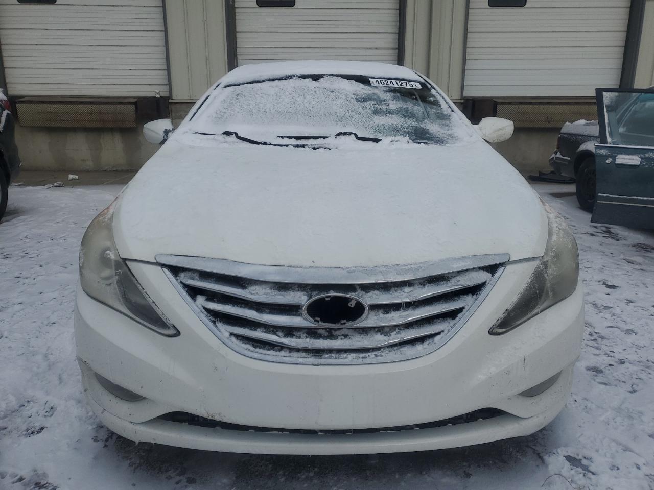 2013 Hyundai Sonata - Image 5