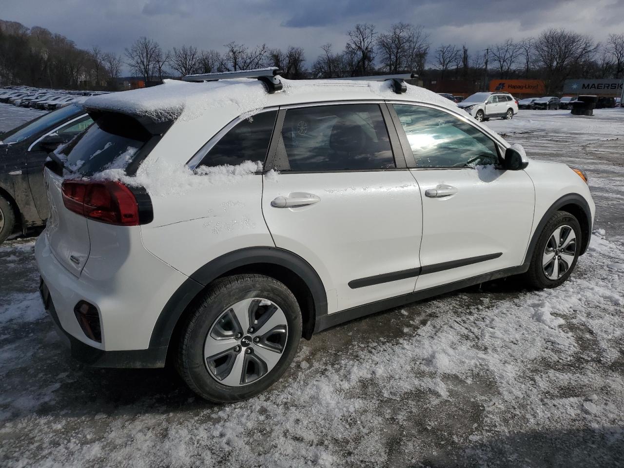 2022 Kia Niro - Image 3